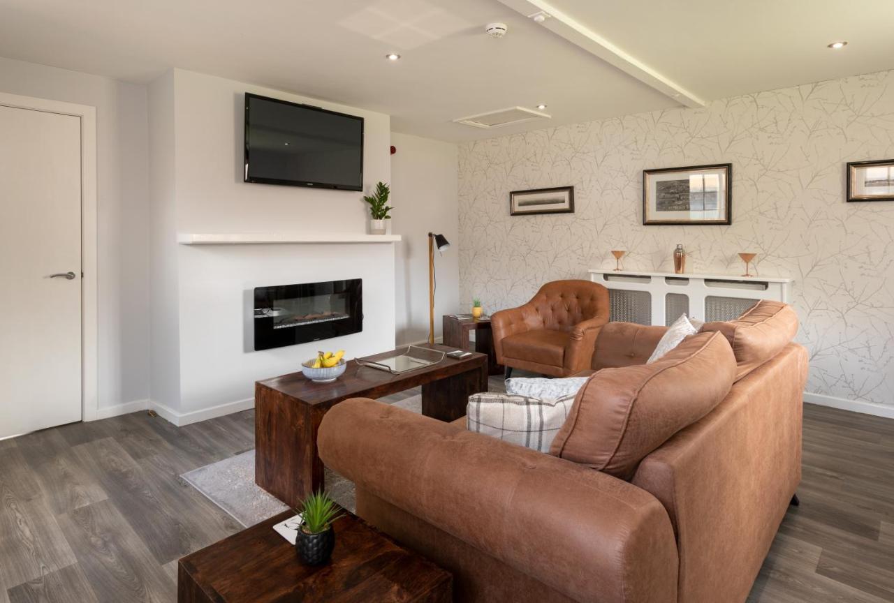 The Stable Suite At York Racecourse Eksteriør billede