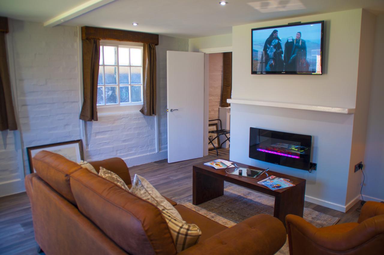 The Stable Suite At York Racecourse Eksteriør billede